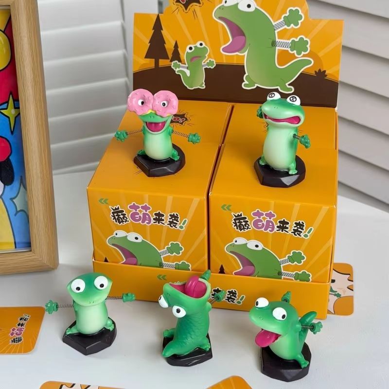 Model Kit Lizard - En stock – Figurine anime Hoppers