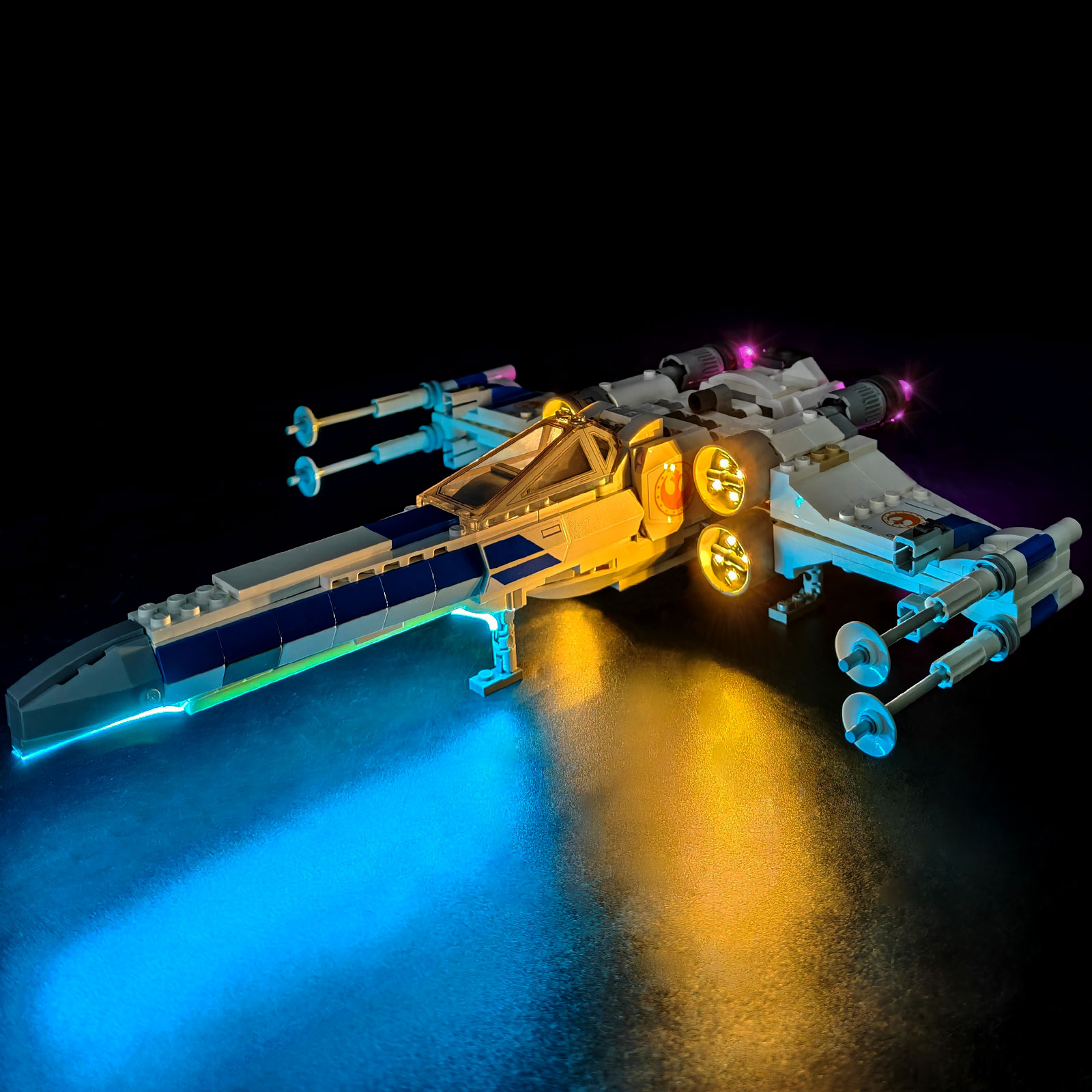 Kit d'éclairage LED LYBMTWF co - Model Kit X Wing avis et prix