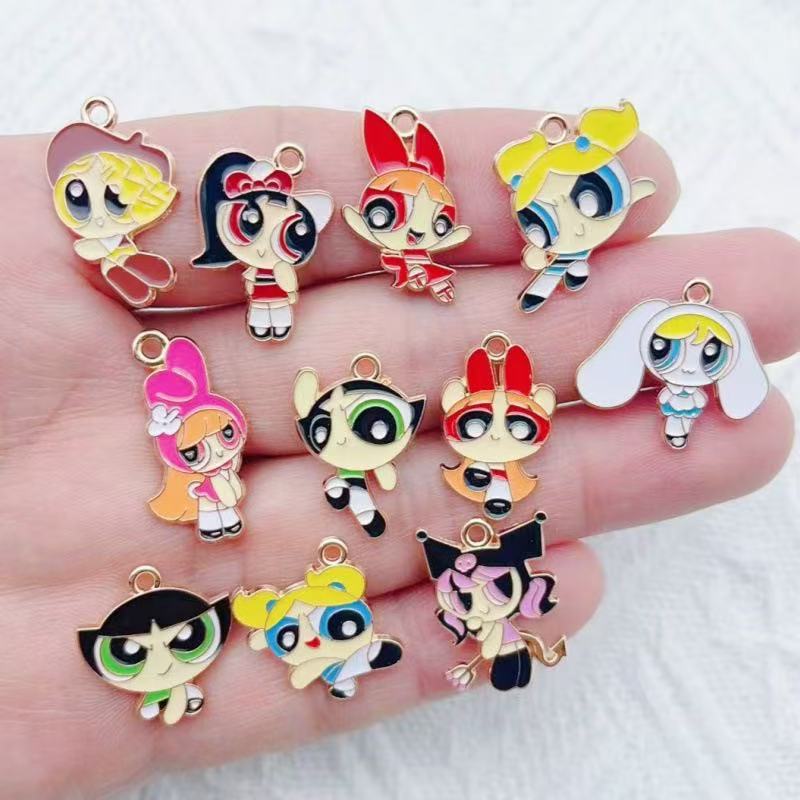 10 pendentifs en alliage motif - Model Kit Girls avis et prix