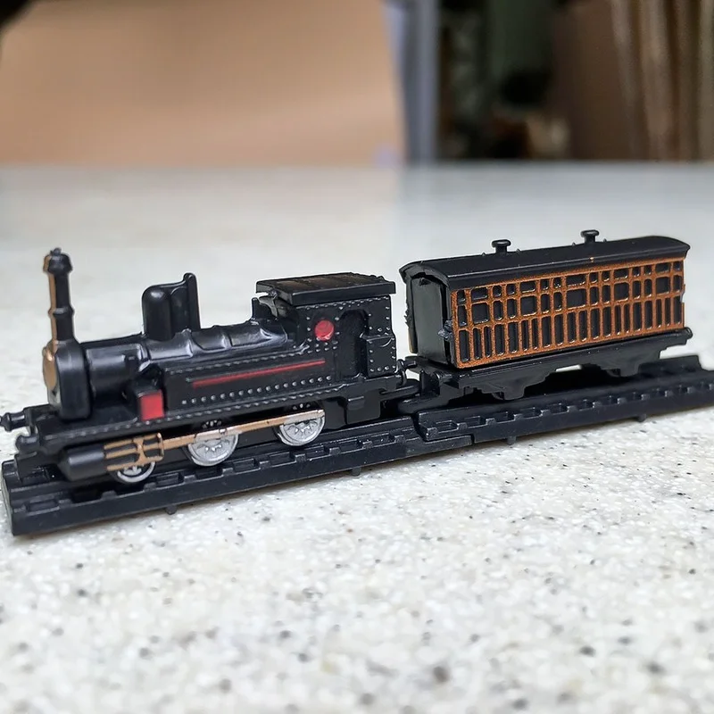 Locomotive électrique à vapeur - Model Kit Keroro avis et prix